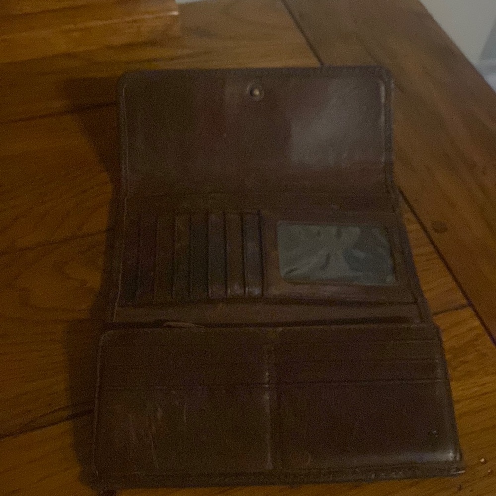 Frye wallet
